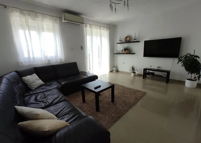 House House 波威尔