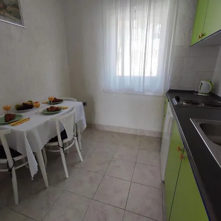 House House * Povile