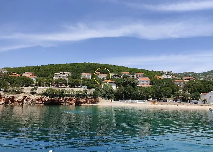 بيت للعطل House House